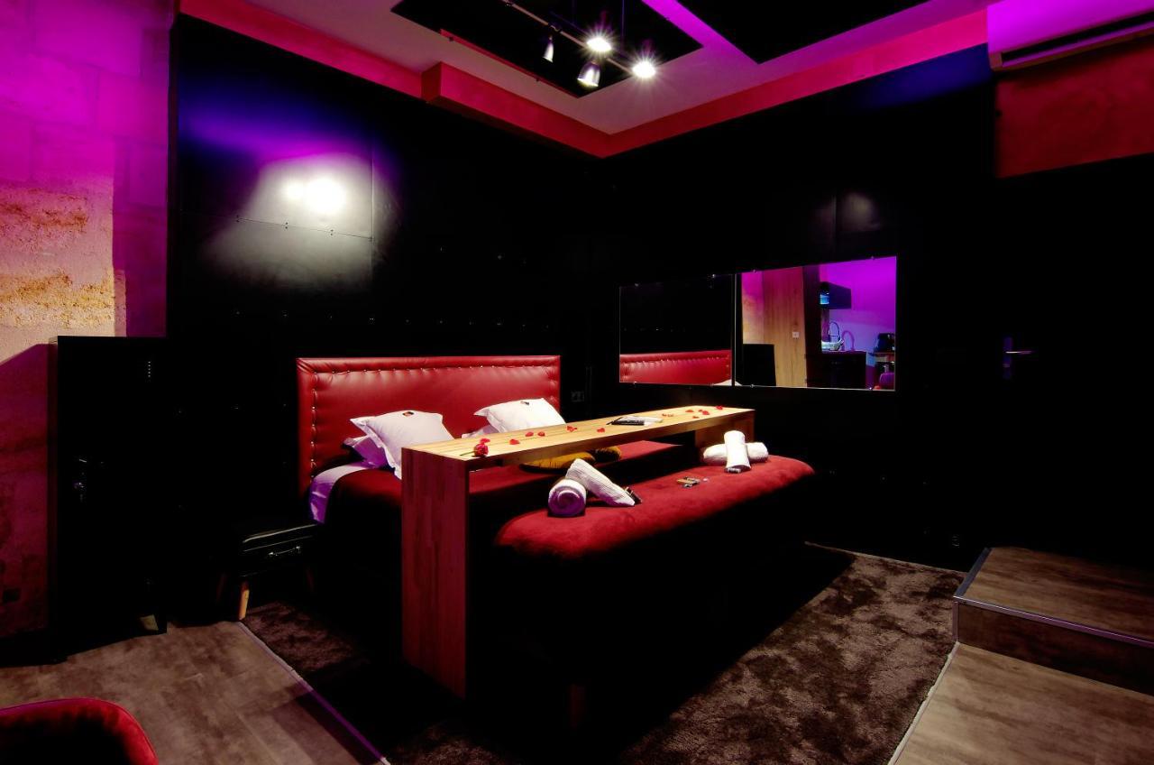 Mieuxqualhotel jacuzzi privatif Love room Bordeaux Esterno foto